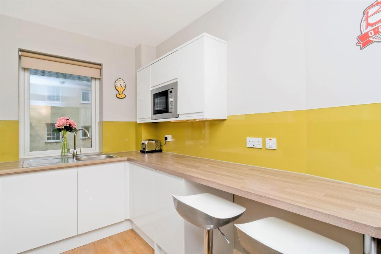 Charming Old Town 2 Bed Apt, 2Mins From Royal Mile Edinburgh Ngoại thất bức ảnh
