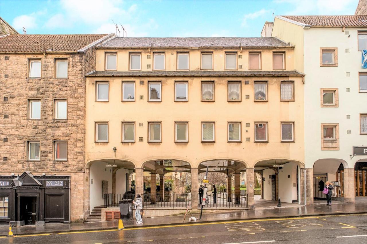 Charming Old Town 2 Bed Apt, 2Mins From Royal Mile Edinburgh Ngoại thất bức ảnh