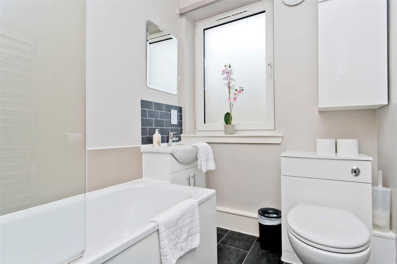 Charming Old Town 2 Bed Apt, 2Mins From Royal Mile Edinburgh Ngoại thất bức ảnh