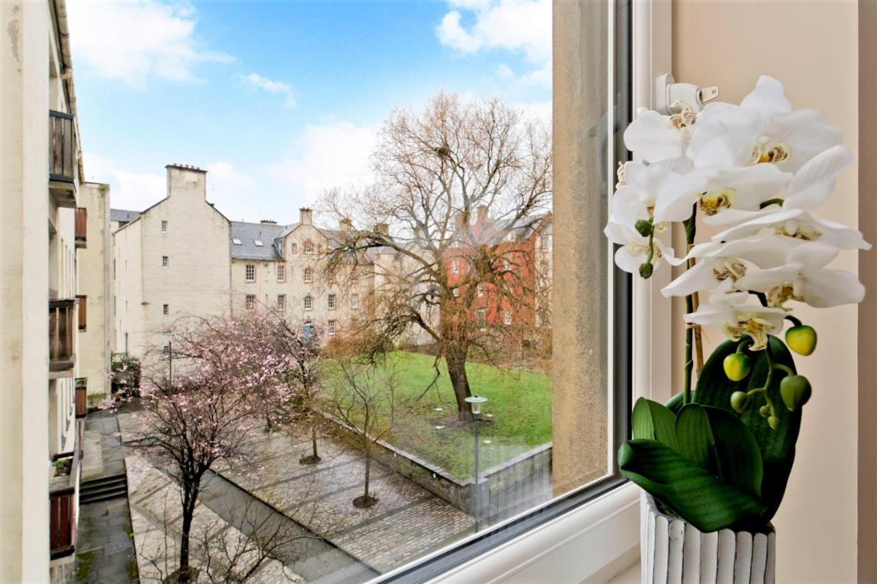 Charming Old Town 2 Bed Apt, 2Mins From Royal Mile Edinburgh Ngoại thất bức ảnh