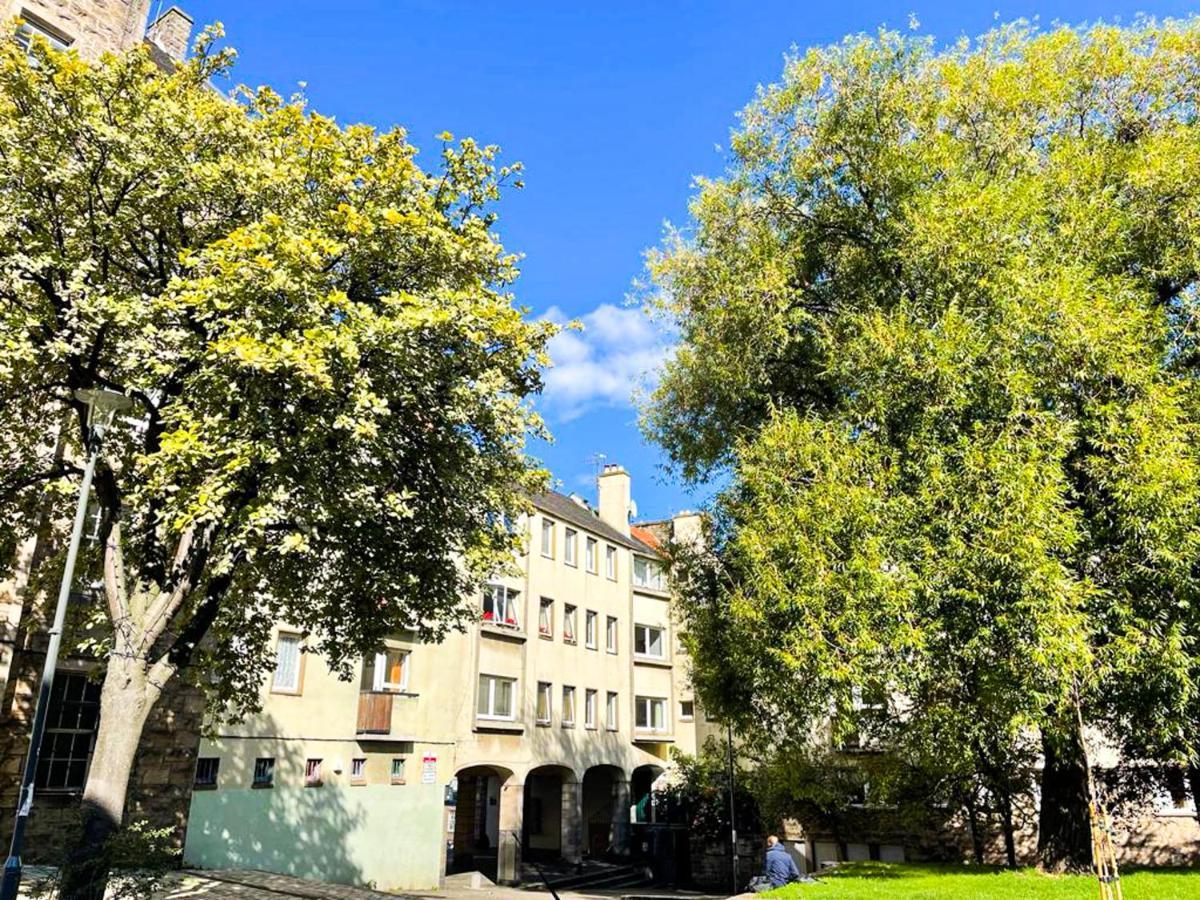 Charming Old Town 2 Bed Apt, 2Mins From Royal Mile Edinburgh Ngoại thất bức ảnh