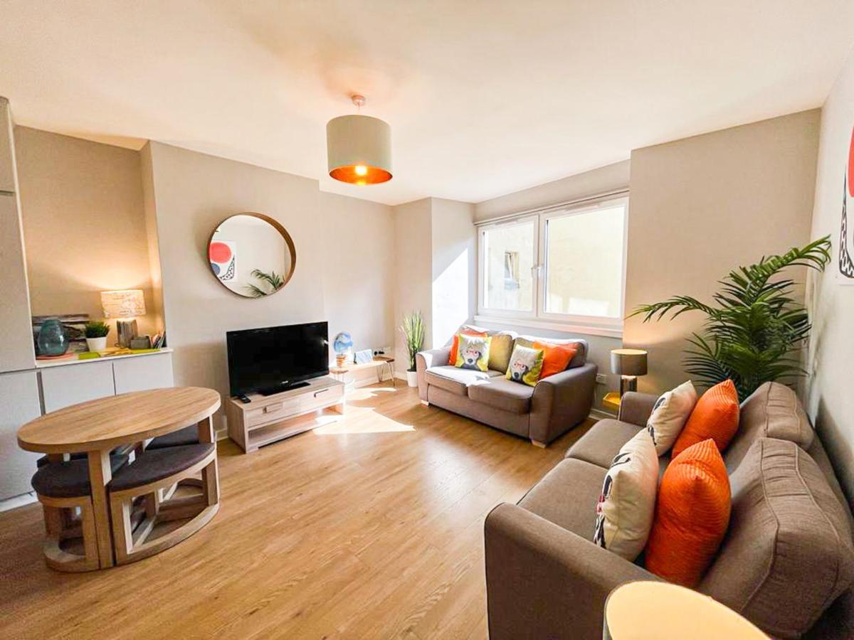 Charming Old Town 2 Bed Apt, 2Mins From Royal Mile Edinburgh Ngoại thất bức ảnh